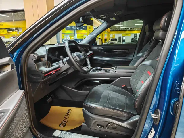 Ford Edge — Фото автомобиля 9