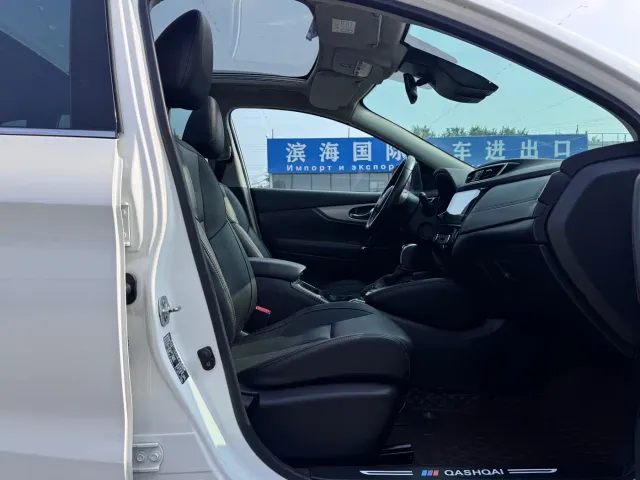 Nissan Qashqai — Фото автомобиля 12