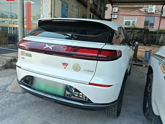Xpeng G3 — Фото автомобиля 6