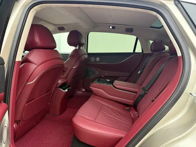 Voyah Auto VOYAH Zhuiguang L 2025 Mid-configuration Model — Фото автомобиля 8