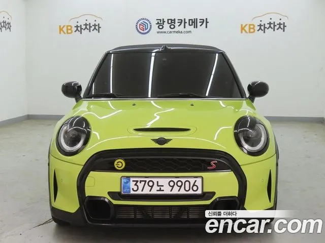 Фотография автомобиля — MINI Cooper Convertible