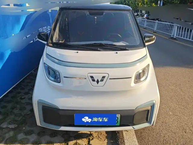 Wuling NanoEV — Фото автомобиля 2