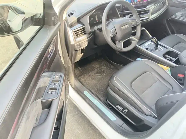 Haval H6 — Фото автомобиля 15