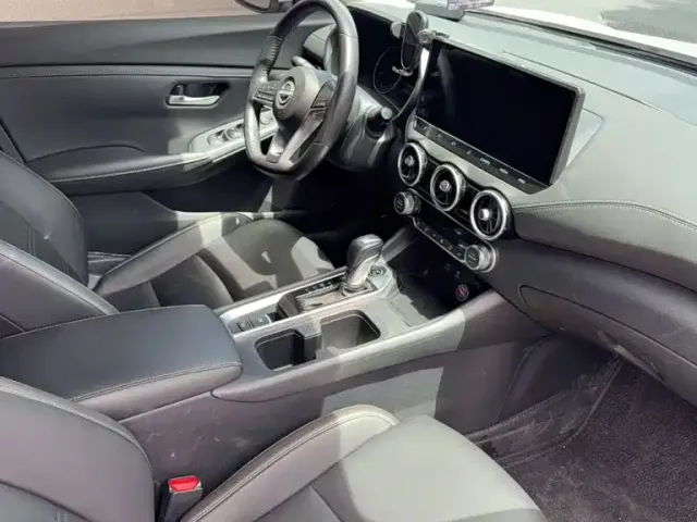 Nissan Sylphy — Фото автомобиля 4