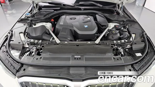 BMW 5 Series G60 — Фото автомобиля 9