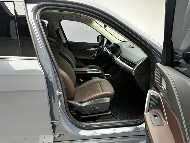 BMW X1 — Фото автомобиля 10