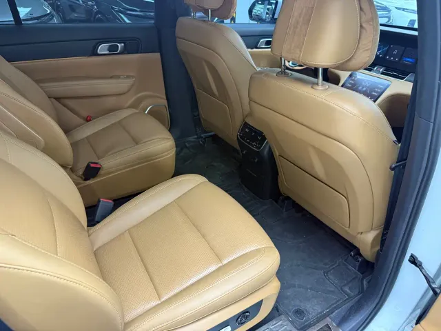 Li Auto ONE — Фото автомобиля 6