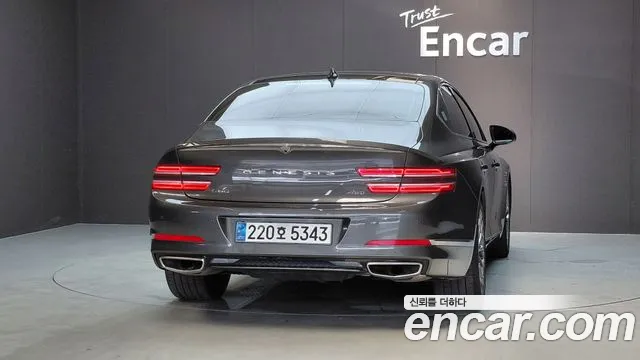 Genesis G80 Бензин 2.5 турбо AWD — Фото автомобиля 2