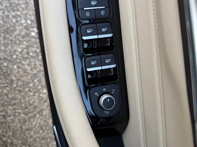 Geely Xingyue L — Фото автомобиля 8