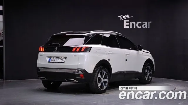 Фотография автомобиля — Peugeot 3008