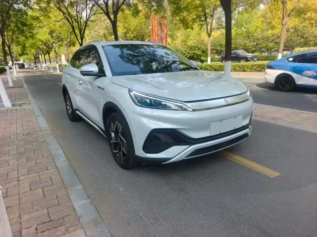 BYD Yuan PLUS — Фото автомобиля 3