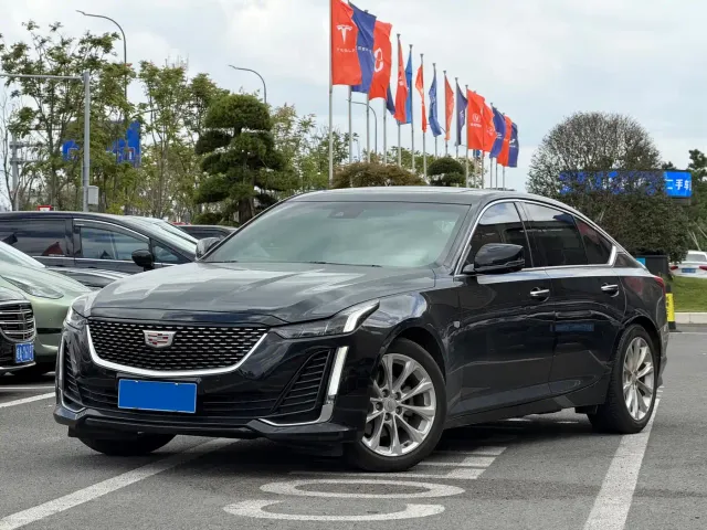 Фотография автомобиля — Cadillac CT5