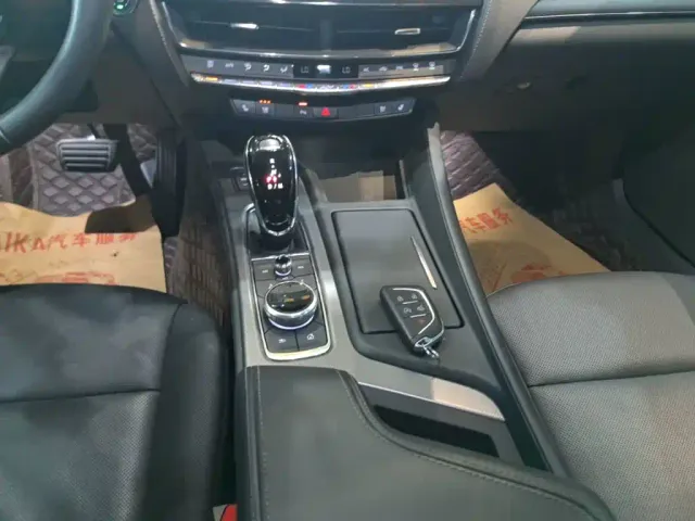 Cadillac CT5 — Фото автомобиля 13