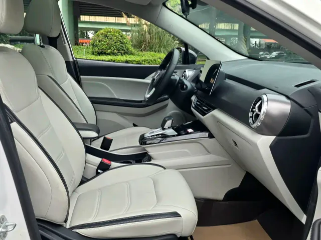 BYD Yuan Pro — Фото автомобиля 13