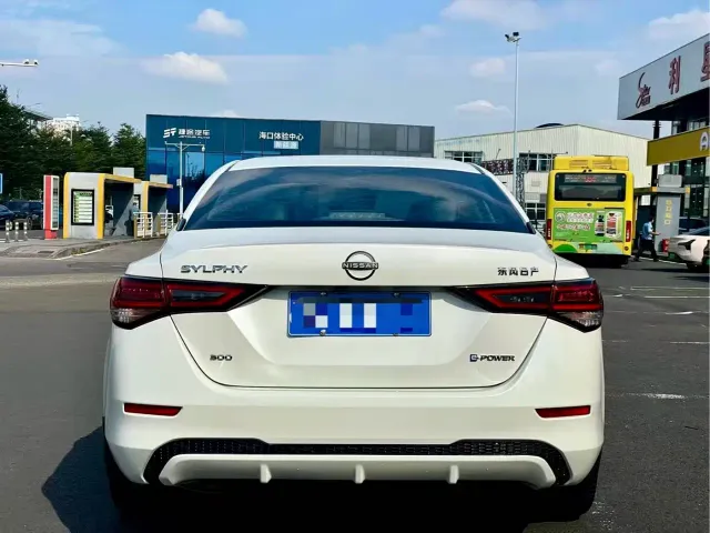 Nissan Sylphy — Фото автомобиля 8