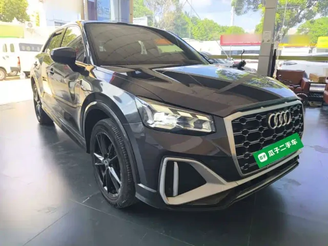 Audi Q2L — Фото автомобиля 3