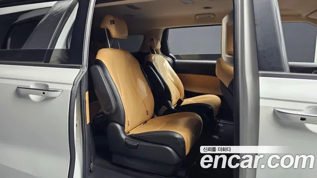 Kia Canival Carnival 4 поколение Дизель 9 мест Prestige — Фото автомобиля 11