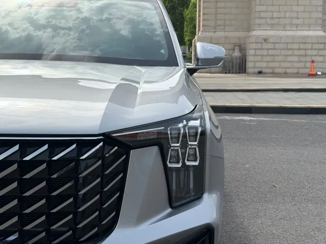 GAC Trumpchi GS8 — Фото автомобиля 4
