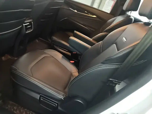 Maxus G50 — Фото автомобиля 16