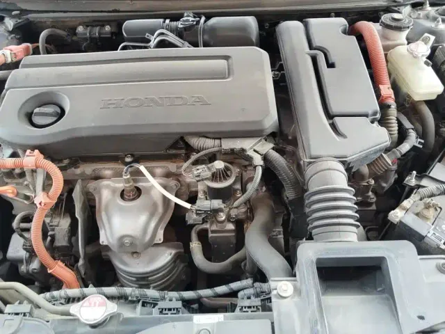 Honda Accord — Фото автомобиля 9