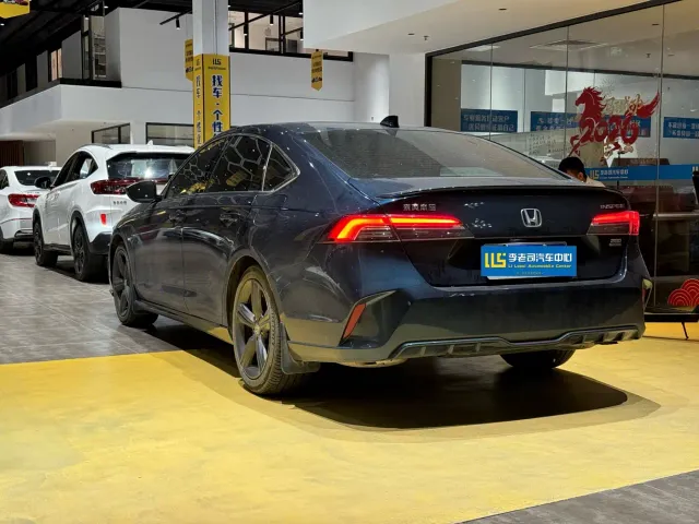 Honda Inspire — Фото автомобиля 4