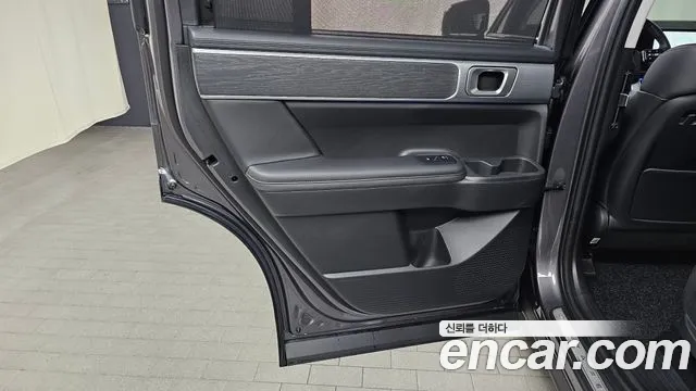 Hyundai Santafe Santa Fe (MX5) Бензин 2.5T 2WD — Фото автомобиля 24