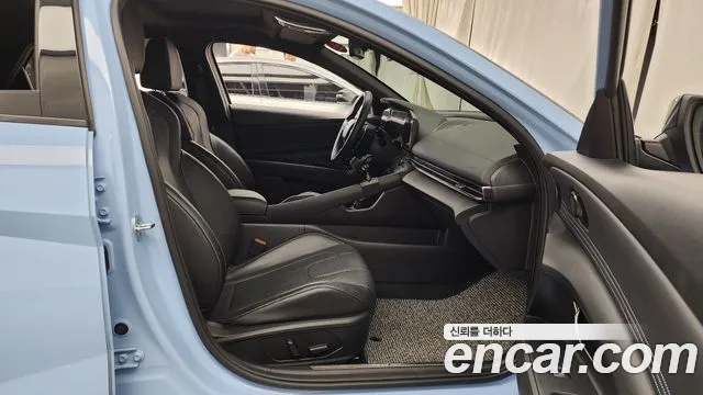 Hyundai AVANTE — Фото автомобиля 11
