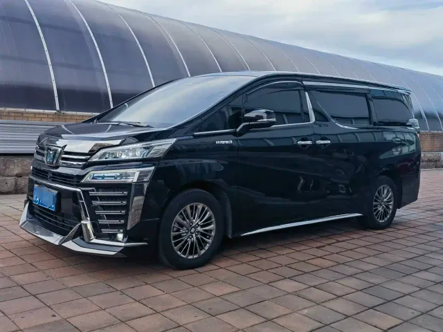 Фотография автомобиля — Toyota Vellfire