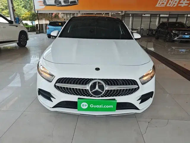 Mercedes-Benz A-Class — Фото автомобиля 2