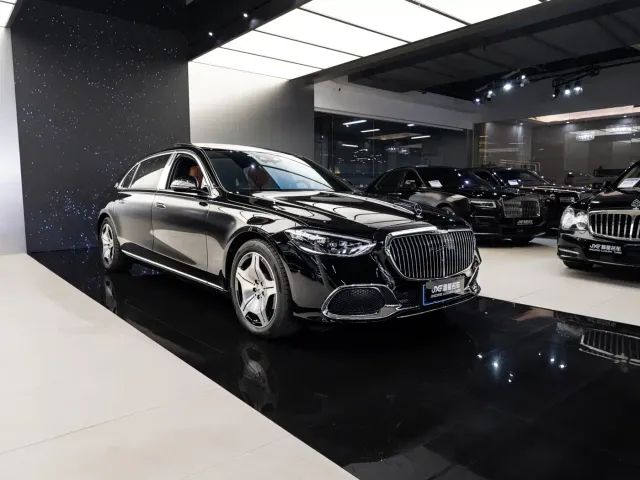 Mercedes-Benz Maybach S-Class — Фото автомобиля 3