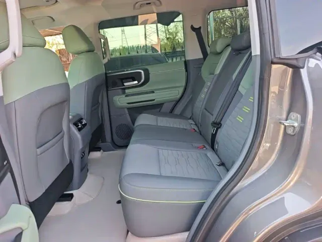 BAIC BJ40 — Фото автомобиля 16