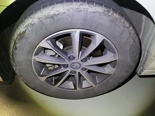 BYD Qin PLUS — Фото автомобиля 7