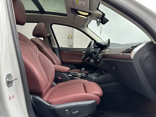 BMW X3 — Фото автомобиля 13