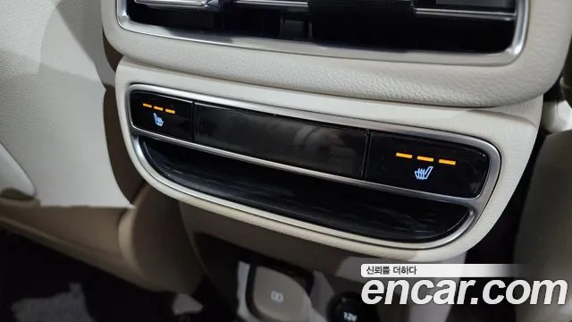 Genesis GV80 2.5T Бензин 2WD — Фото автомобиля 15