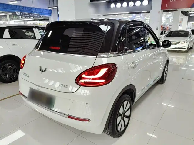 Wuling Bingo — Фото автомобиля 6