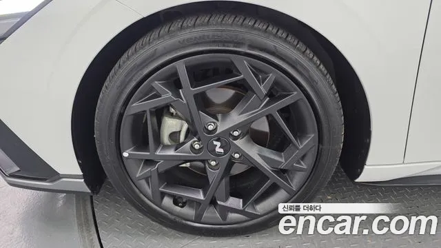 Hyundai AVANTE Новый Avante (CN7) — Фото автомобиля 5