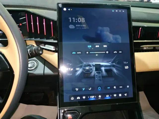 Geely Boyue L — Фото автомобиля 12
