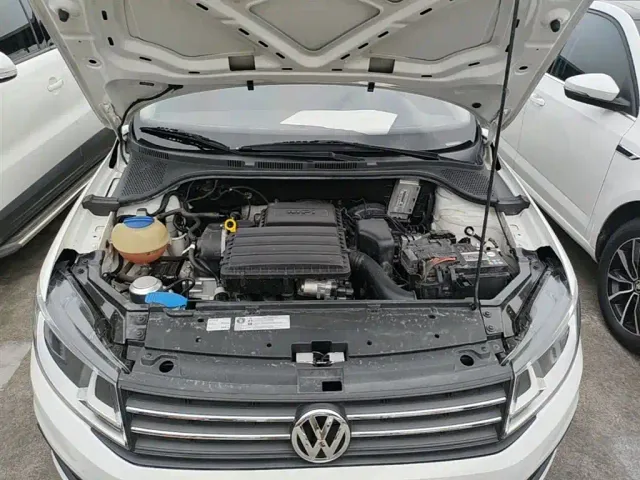 Volkswagen Santana — Фото автомобиля 19