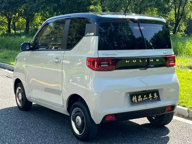 Wuling Hongguang Mini EV — Фото автомобиля 12