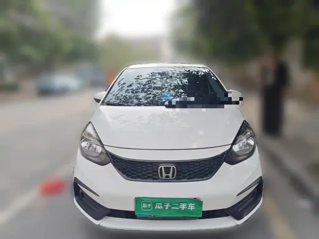 Honda Fit — Фото автомобиля 2
