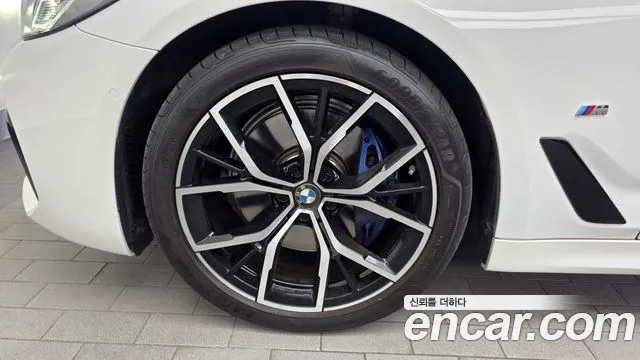 BMW 5 Series G30 — Фото автомобиля 5