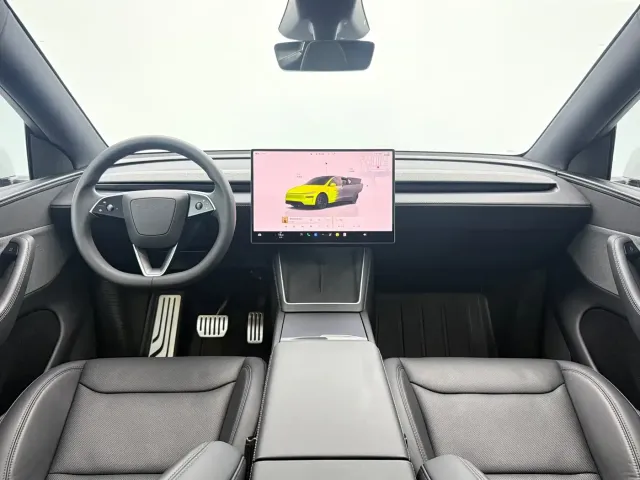 Tesla Model Y 2026 Rear-Wheel Drive — Фото автомобиля 7