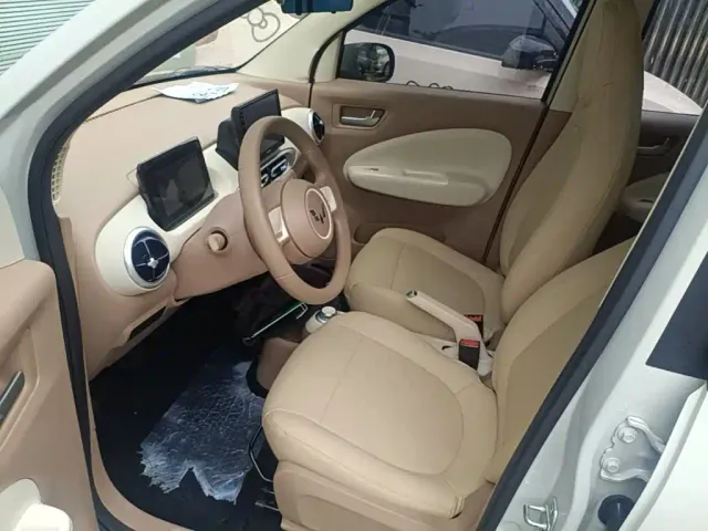 Wuling Hongguang Mini EV — Фото автомобиля 14