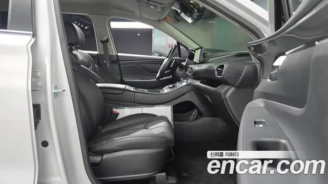 Hyundai Santa Fe New — Фото автомобиля 16