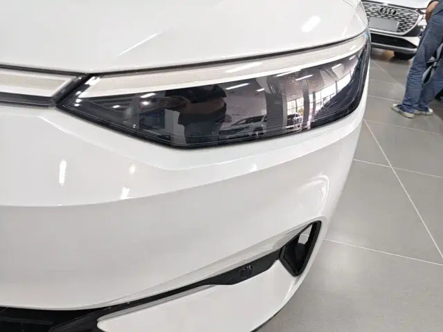 Volkswagen ID.7 Vizzion — Фото автомобиля 23