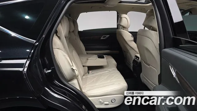 Genesis GV80 — Фото автомобиля 17