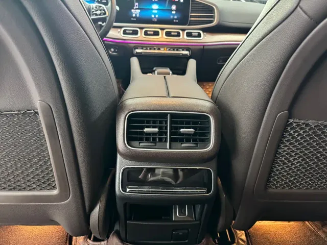Mercedes-Benz Mercedes-Benz GLS — Фото автомобиля 13