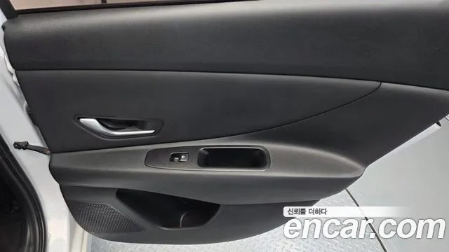 Hyundai AVANTE Новый Avante (CN7) — Фото автомобиля 25