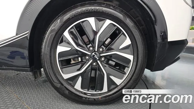 Kia EV6 — Фото автомобиля 6