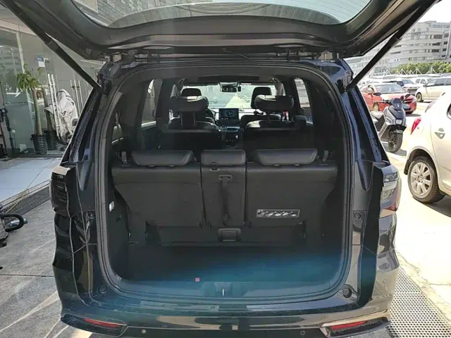 Honda Odyssey — Фото автомобиля 18